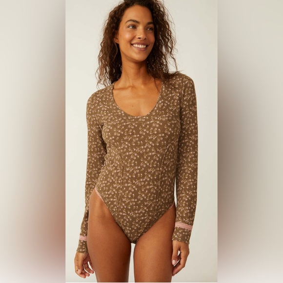 Free People Tops - FREE PEOPLE SUGAR DREAMS BODYSUIT SMALL BNWT